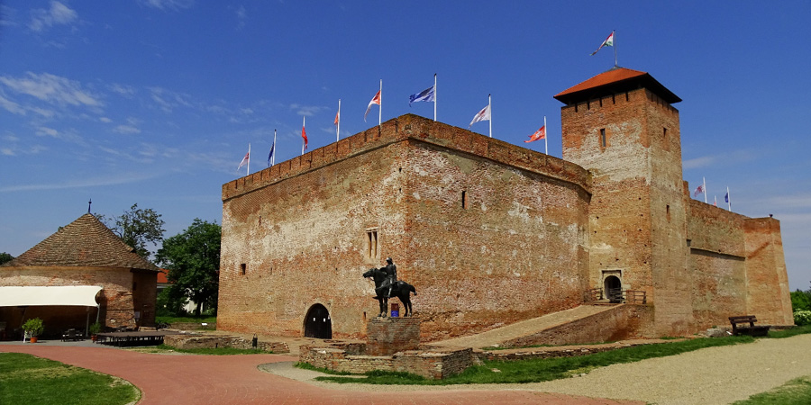 Дьюла